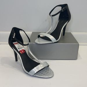 NWT Calvin Klein Silver & Black Heels sz 9